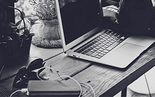 屏间揽胜：那些治愈心灵的风景桌面壁纸