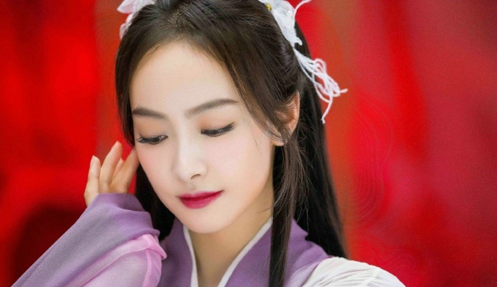 宋茜以绝美舞姿收束，画面定格如古典工笔画般精致