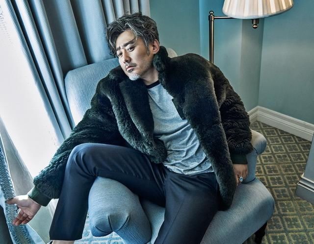 吴秀波妻何震亚：被套牢的“定海神针”还是精明操盘手？