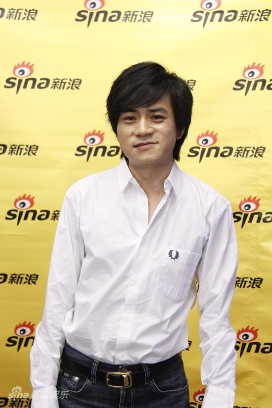 杨树鹏：被前妻嫁伴郎打脸，独自与光影为伴的“困兽”导演